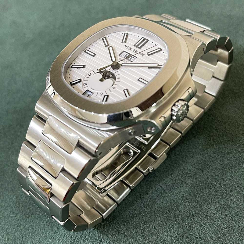 Patek Philippe Nautilus 5726/1A-010 White Dial
