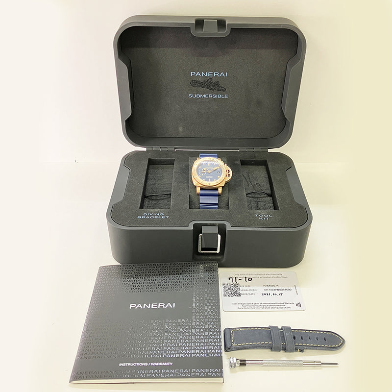 Panerai Submersible PAM01074