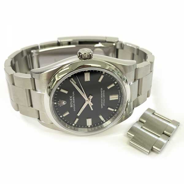 Rolex Oyster Perpetual 124300 Black Dial