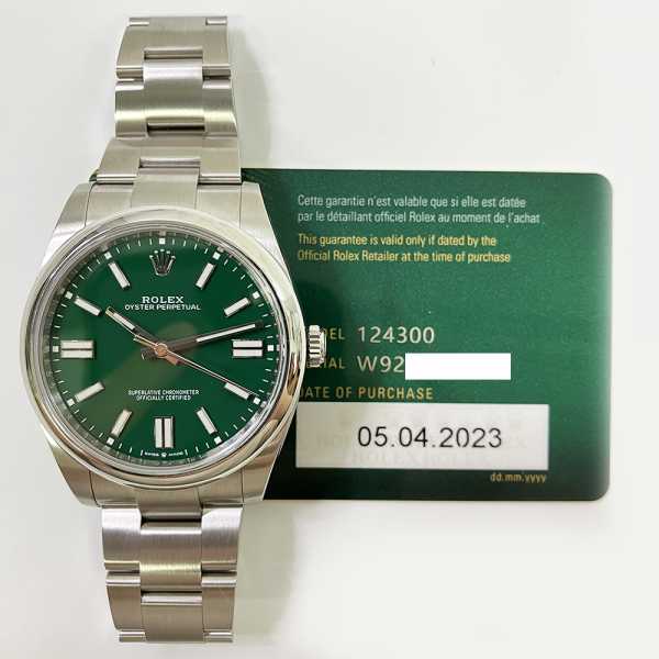 Rolex Oyster Perpetual 124300 Green Dial