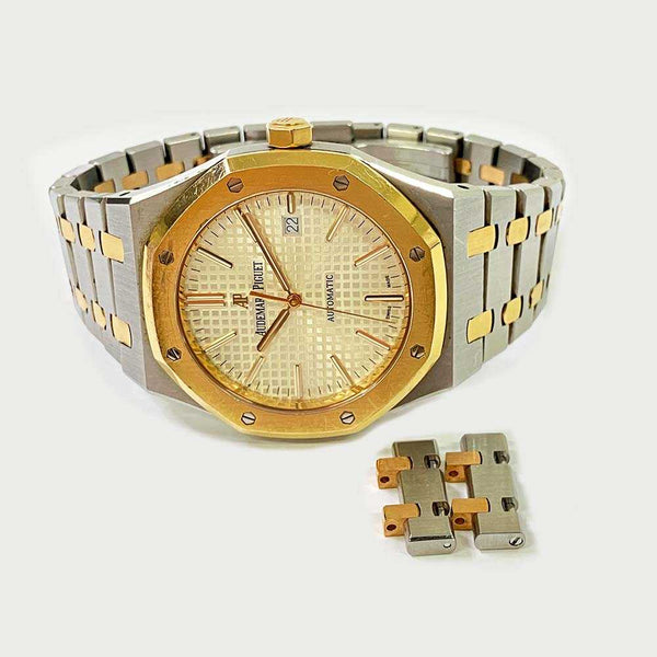 Audemars Piguet Royal Oak 15400SR.OO.1220SR.01 Silver Dial