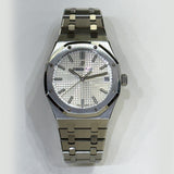 Audemars Piguet Royal Oak 41mm Steel 15500ST.OO.1220ST.04 Silver Dial - View 1