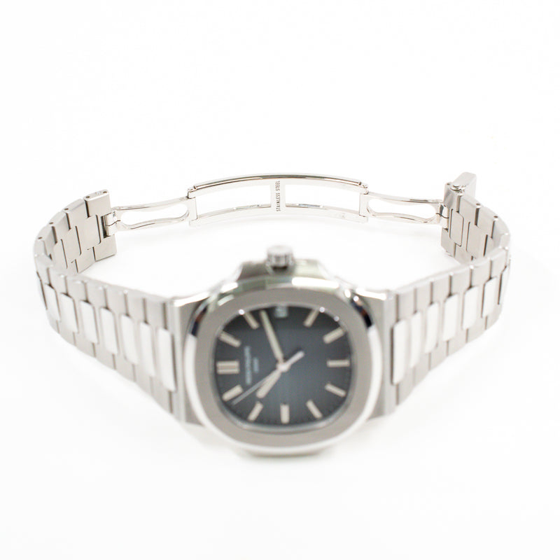 Patek Philippe Nautilus 5711/1A-010 Blue Dial Sep 2016