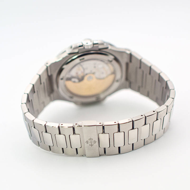Patek Philippe Nautilus 5711/1A-014 Green Dial Aug 2021