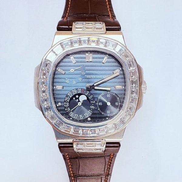 Patek Philippe Nautilus 5724G-001 Blue Diamond Dial Sep 2010