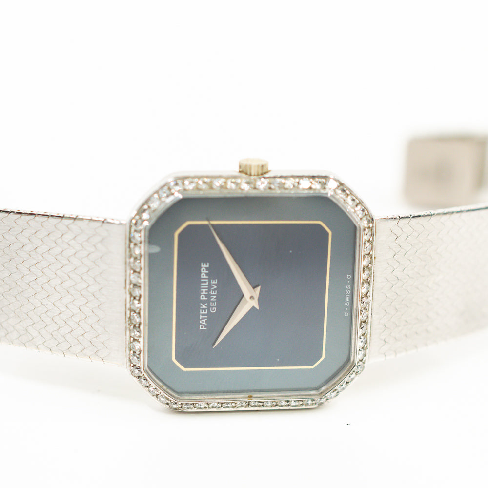 Patek Philippe Octagon 3854 Blue Dial Jan 1998 – CHRONONATION