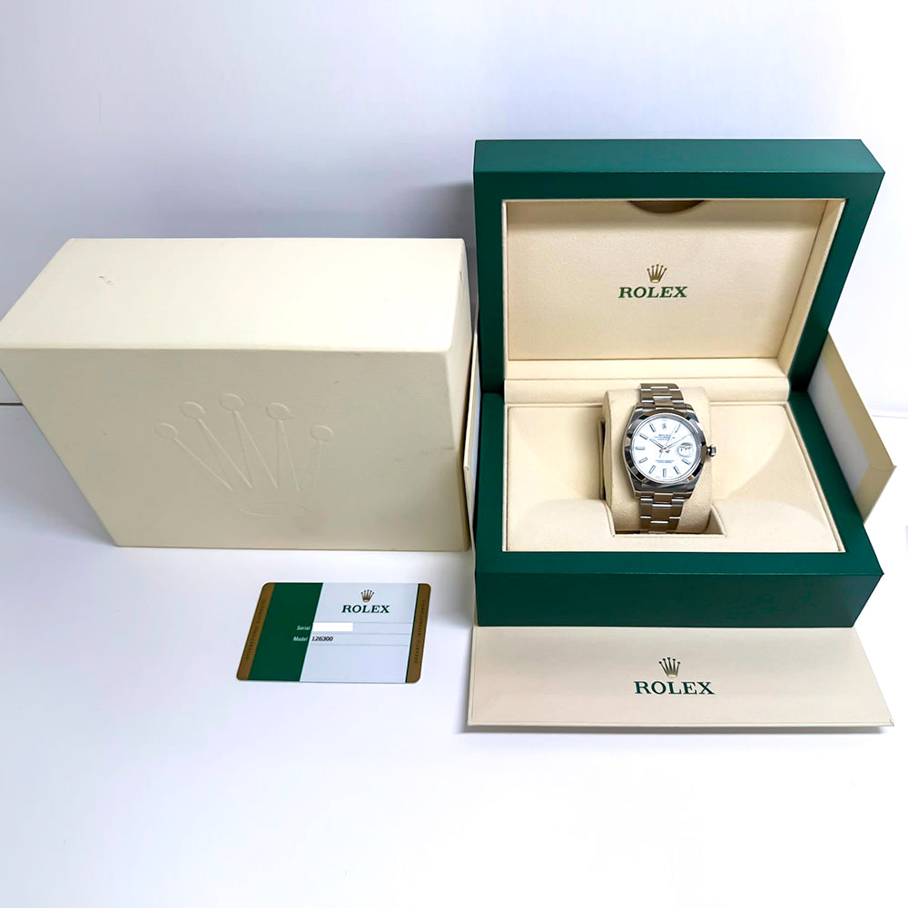 ROLEX DATEJUST 箱・冊子 Rolex Datejust 126300 White Dial Jan 2018 – CHRONONATION