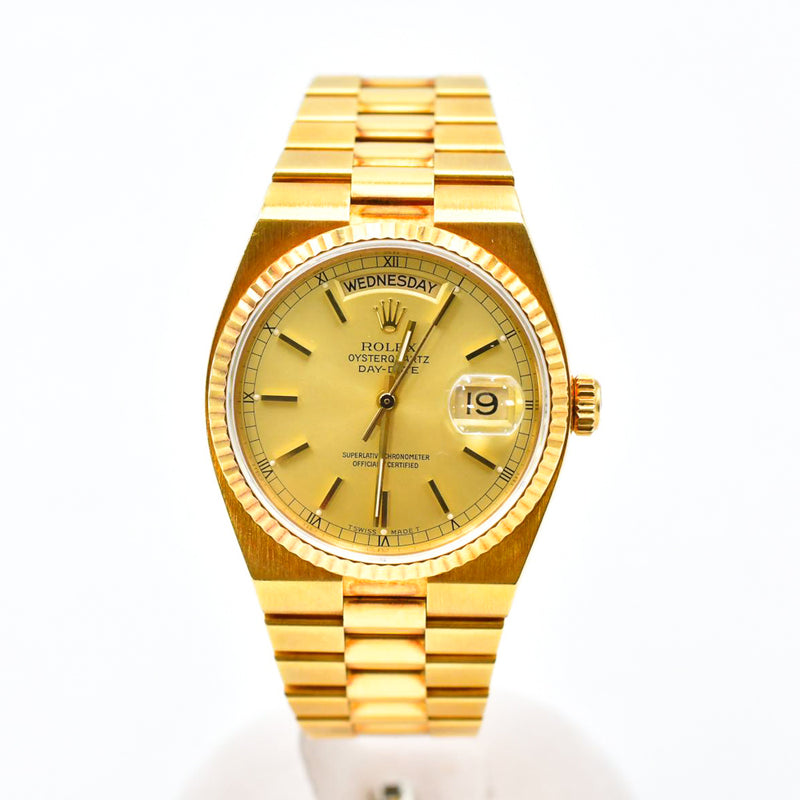 Rolex Day-Date Oysterquartz 19018N Champange Dial