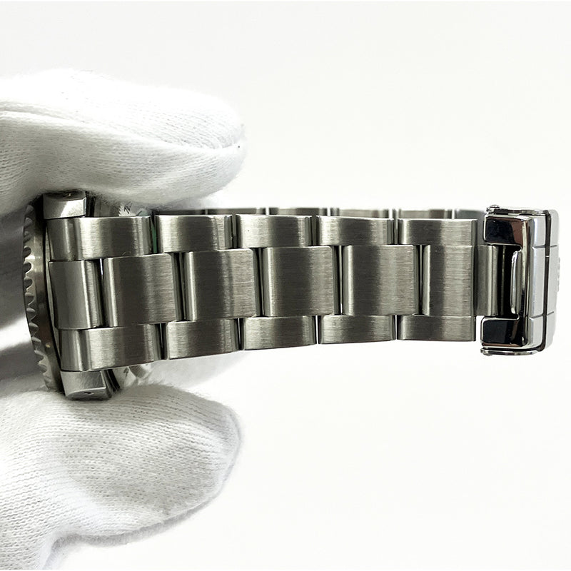 Rolex Sea-Dweller 16600 Black Dial Jan 2000