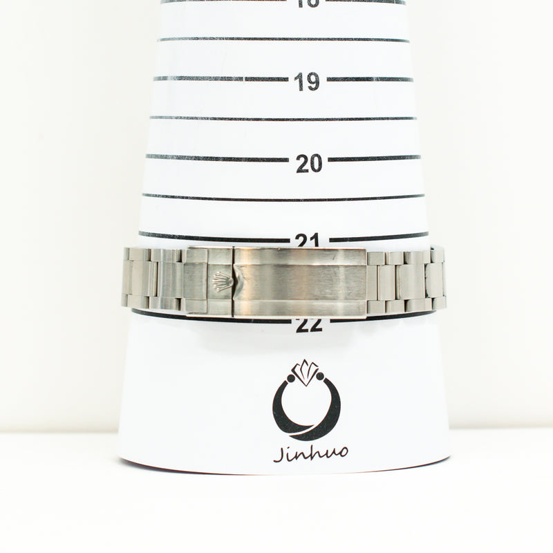 Rolex Submariner Date 116610LV Hulk Dial Aug 2019