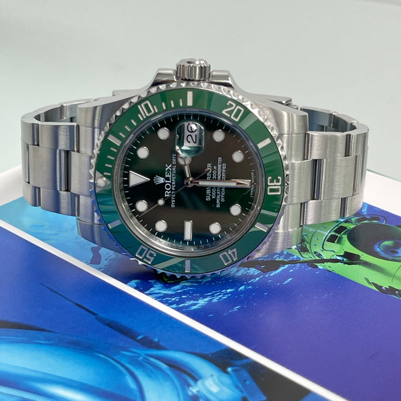 Rolex Submariner Date Ceramic HULK Ref: 116610LV - 40mm